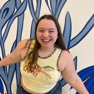 Meet your Posher, Andrea